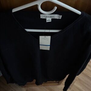 Calvin Klein Women's Black Sweatshirt size XL.NWT